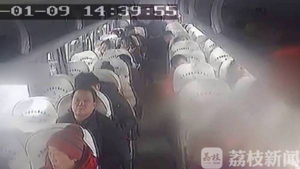 冬季駕駛大巴車需要注意哪些細節(jié)？